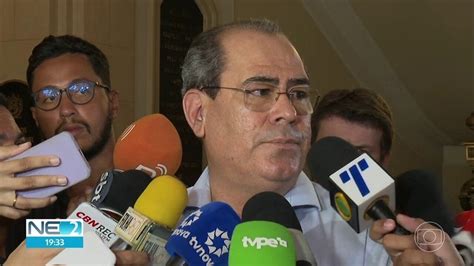 Governador anuncia pensão vitalícia para parentes dos 128 mortos pelas