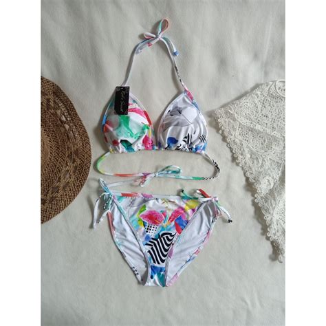 Jual Bk Putih Abstrak Bikini Segitiga Ikat Dengan Busa Selip