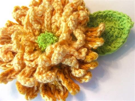 Flower Crochet Pattern Fall Mum I Big Curly Crocheted Etsy