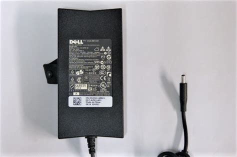 Cargador Dell V A W Mm Forma Standar Soluciones