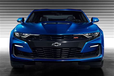 2020 Chevrolet Camaro Vs 2020 Chevrolet Corvette What S The