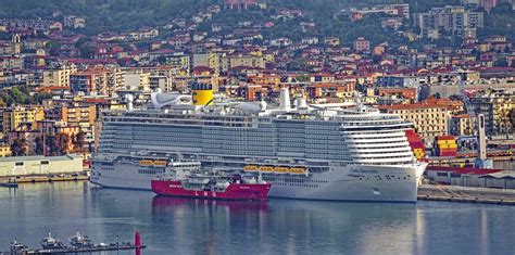 Costa Cruises Claims Italy S First LNG Bunkering Operation TradeWinds