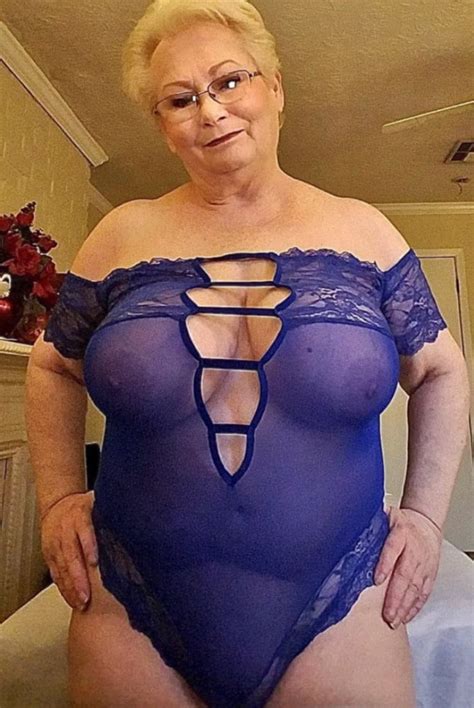 Lovely Granny Porn Pics PICTOA