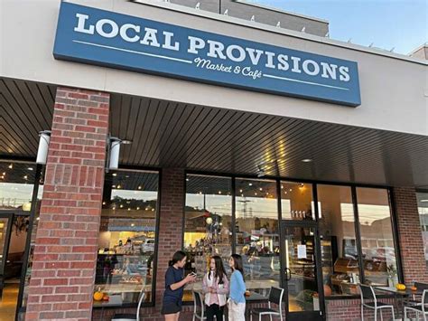 5536171_web1_vnd-localprovisions-101822-10 