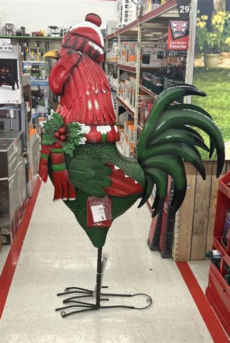 You Can Get A 6 Foot Tall Christmas Rooster That S Guaranteed To Put You In The Holiday Spirit