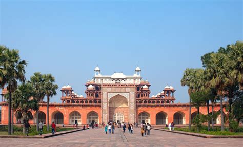akbars mausoleum sinkandra agra jahangir mughal architecture