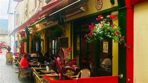 Cork City restaurant announces 'essential' temporary closure - C103