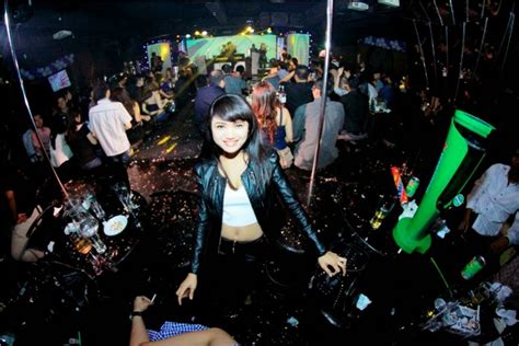 Medan Nightlife: Top 5 Nightclubs & Bars | Jakarta100bars - Nightlife ...