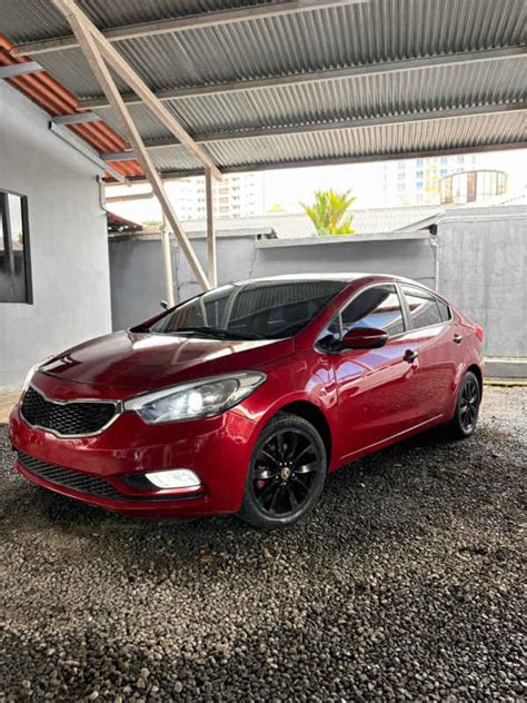 Nissan Almera 2014 85 km Gasolina Automática en Costa Verde KIA