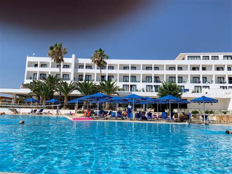 "Pool" Mitsis Faliraki Beach Hotel & Spa (Faliraki) • HolidayCheck (Rhodos | Griechenland)