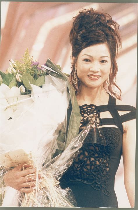 The 74 Year Old Hong Kong Porn Star Appeared At TVB Xiaoxianrou S Birthday Party And Was Beaten