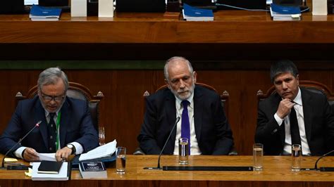 Rechazan Acusación Constitucional Contra Carlos Montes