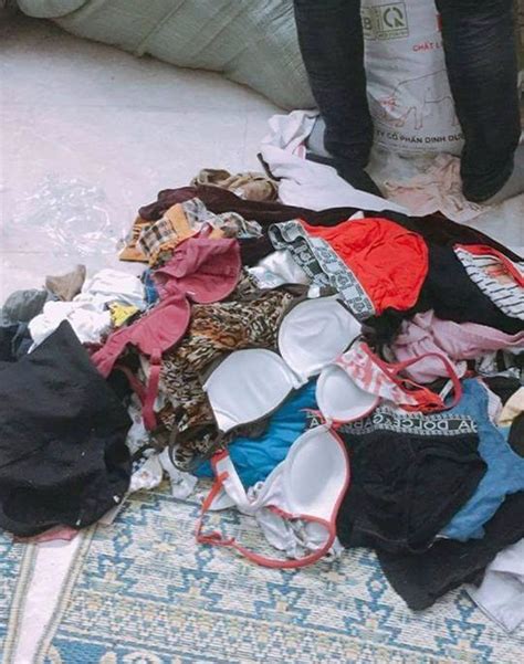 Mang bikini đồ lót cũ đi từ thiện cho đồng bào vùng lũ Sơn La nữ mạnh thường quân gây phẫn nộ