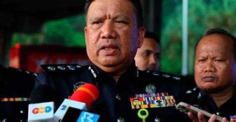 Ancaman Bom Polis Rekod Keterangan Menteri Saksi