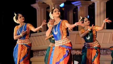 Folk Dancers in Delhi, Gurgaon, Mumbai, Bangalore, Goa, Hyderabad