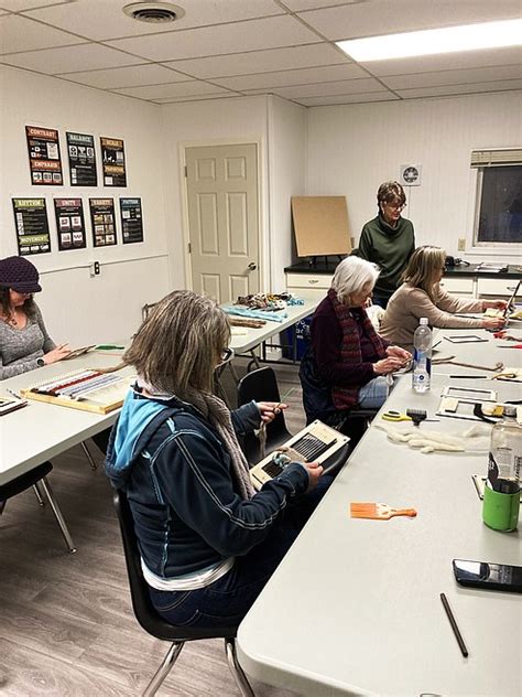 Joyce Dillon Studio Ready For Classes Bonner County Daily Bee