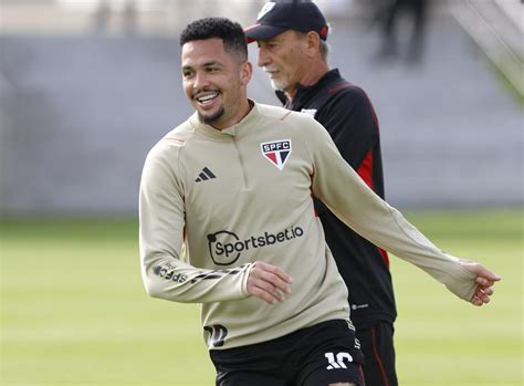 São Paulo aposta em Luciano para frear Red Bull Bragantino na Vila