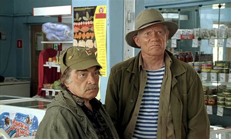 Участок / Заколдованный участок / Сезон: 1,2 / Серии: 1-22 из 22 ...