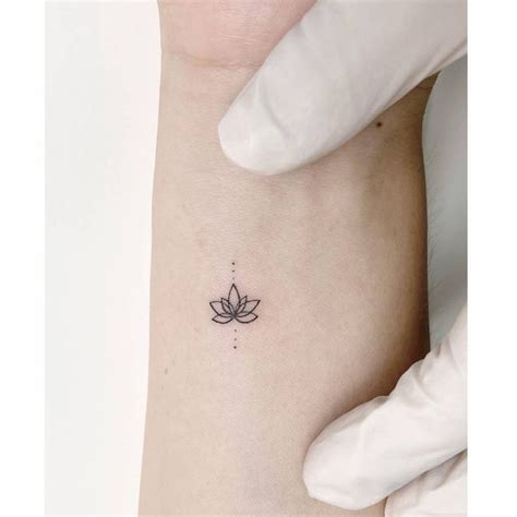 Micro Tattoos Tattoofilter Small Lotus Tattoo Small Hand Tattoos