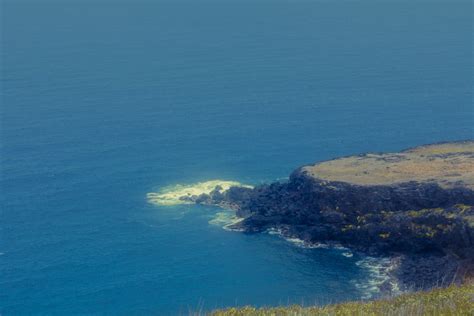 Cliff Over Water Shaun Goodman Flickr