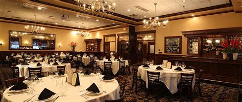 Maggiano's Little Italy | Partyspace