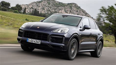 Porsche Cayenne E-Hybrid specs, 0-60, quarter mile, lap times - FastestLaps.com