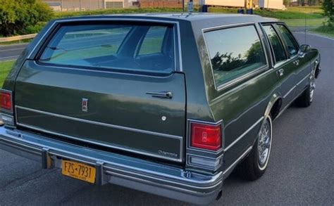 The Classic Wagon 1985 Oldsmobile Custom Cruiser Barn Finds