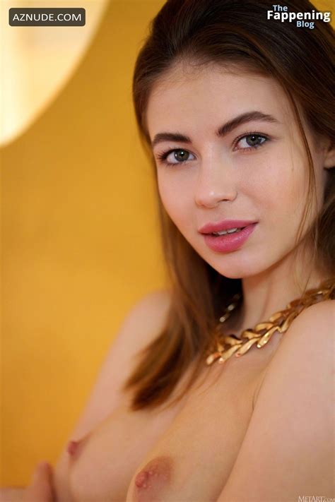 Hilary C Sexy And Nude Photoshoot Posing Her Seductive Pussy Tits And Butt AZNude