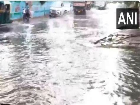 Parts Of Delhi Face Waterlogging Following Heavy Downpour