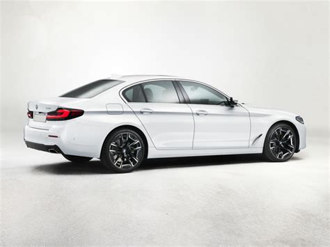 2023 BMW 540i Detroit Metro Area | Luxury Sedan | BMW of Bloomfield Hills