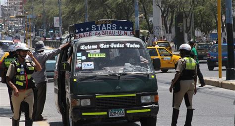 Piura Guerra Declarada Contra Las Combis Edicion Correo