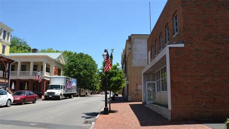 111 W Main St Jonesborough Tn 37659 Retail For Lease Loopnet