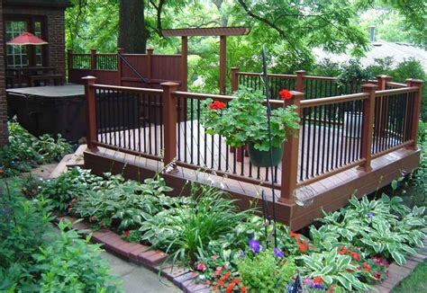 DIY Deck Skirting: Enhance Your Outdoor Space with Creative Craftsmanship | Twigandthistle