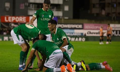 Por Un Nuevo Triunfo Club Ferro Carril Oeste