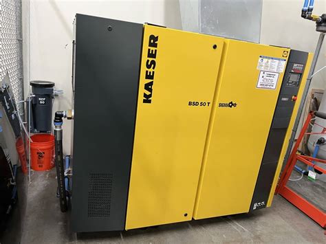 Kaeser Bsd T Rotary Screw Compressor W Low Hours Gallon