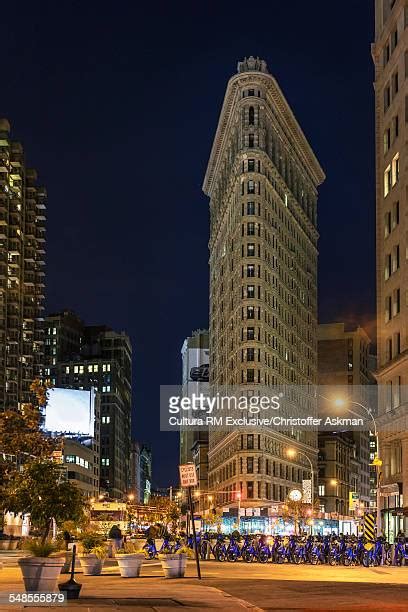 182 Flat Iron Building Night Stock Photos, High-Res Pictures, and ...