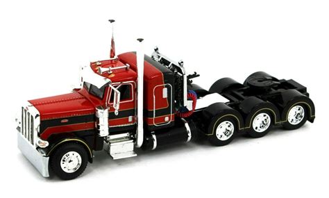 Red Black Peterbilt Tri Axle Semi With Fontaine