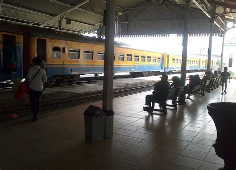 Rangkasbitung Train Station - Rangkasbitung