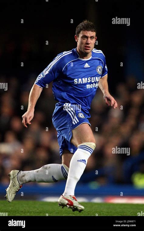 WAYNE BRIDGE CHELSEA FC STAMFORD BRIDGE LONDON ENGLAND 30 January 2008 ...