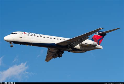 N717jl Boeing 717 2bd Delta Air Lines Brickyardspotter Jetphotos