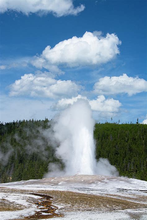 Eruption, Old Faithful, Upper Geyser Photograph by Michel Hersen - Fine Art America