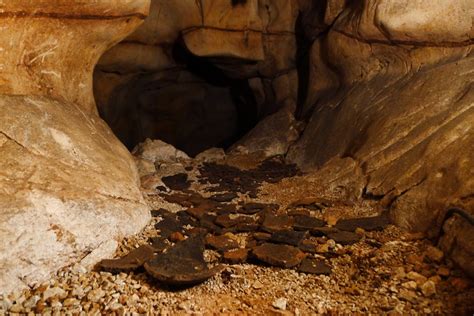 Jasovská jaskyňa – Svet okolo nás