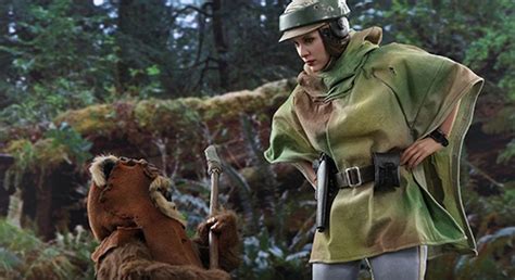 Hot Toys Reveals Scale Princess Leia Wicket Set Yakface