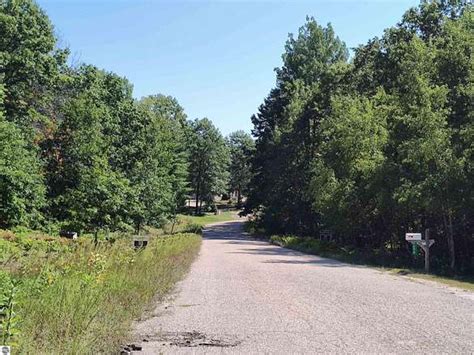 0 81 Acres Of Residential Land For Sale In Farwell Michigan Landsearch