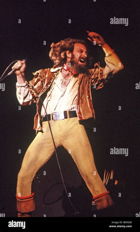 Jethro Tull 1971 Hi Res Stock Photography And Images Alamy