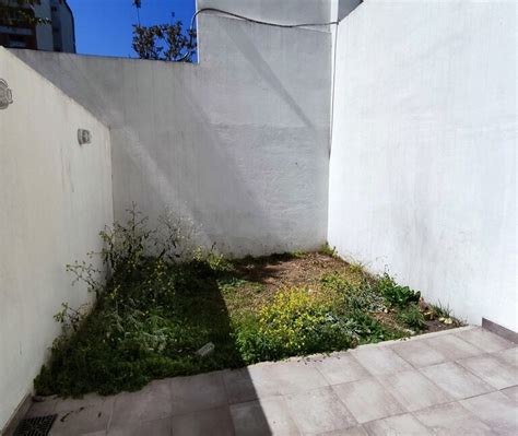 Vuelta De Obligado Planta Baja Monoambiente Con Jardin Arce