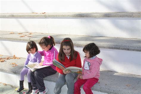 Bibliobermeja Apadrinamiento Lector