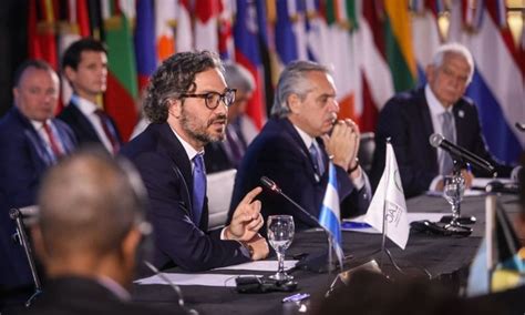 Cafiero reemplazó a Fernández en el G20 y pidió una mesa por la paz en