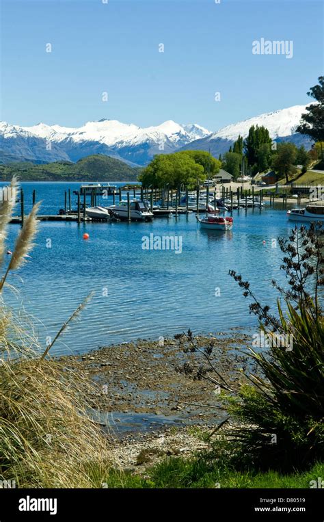 Otago New Zealand Lake Hi Res Stock Photography And Images Alamy