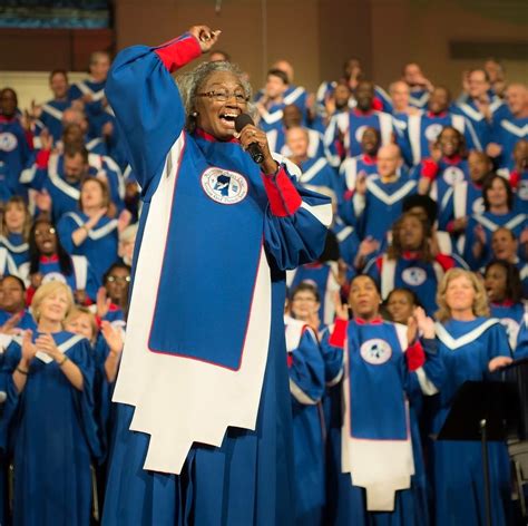 Artist Profile - Mississippi Mass Choir - Pictures